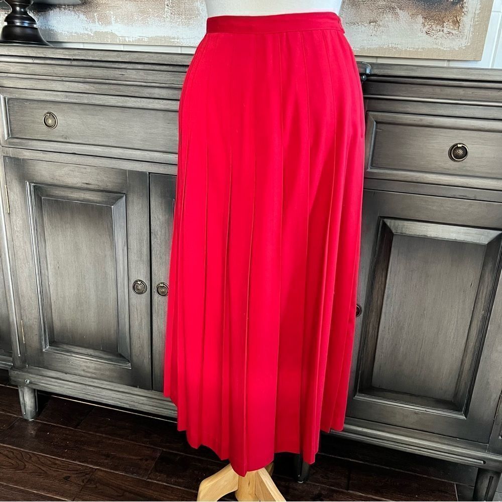 Vintage Red Pleated Maxi Skirt 1990s size 14